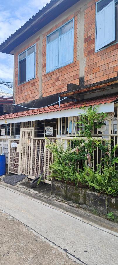 206 Olan Place Apartment With Free Wi-Fi Bangkok Esterno foto